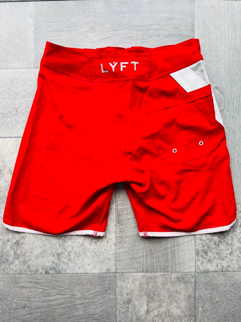 LYFT リフト STAGE SHORTS - RED サーフパンツ S