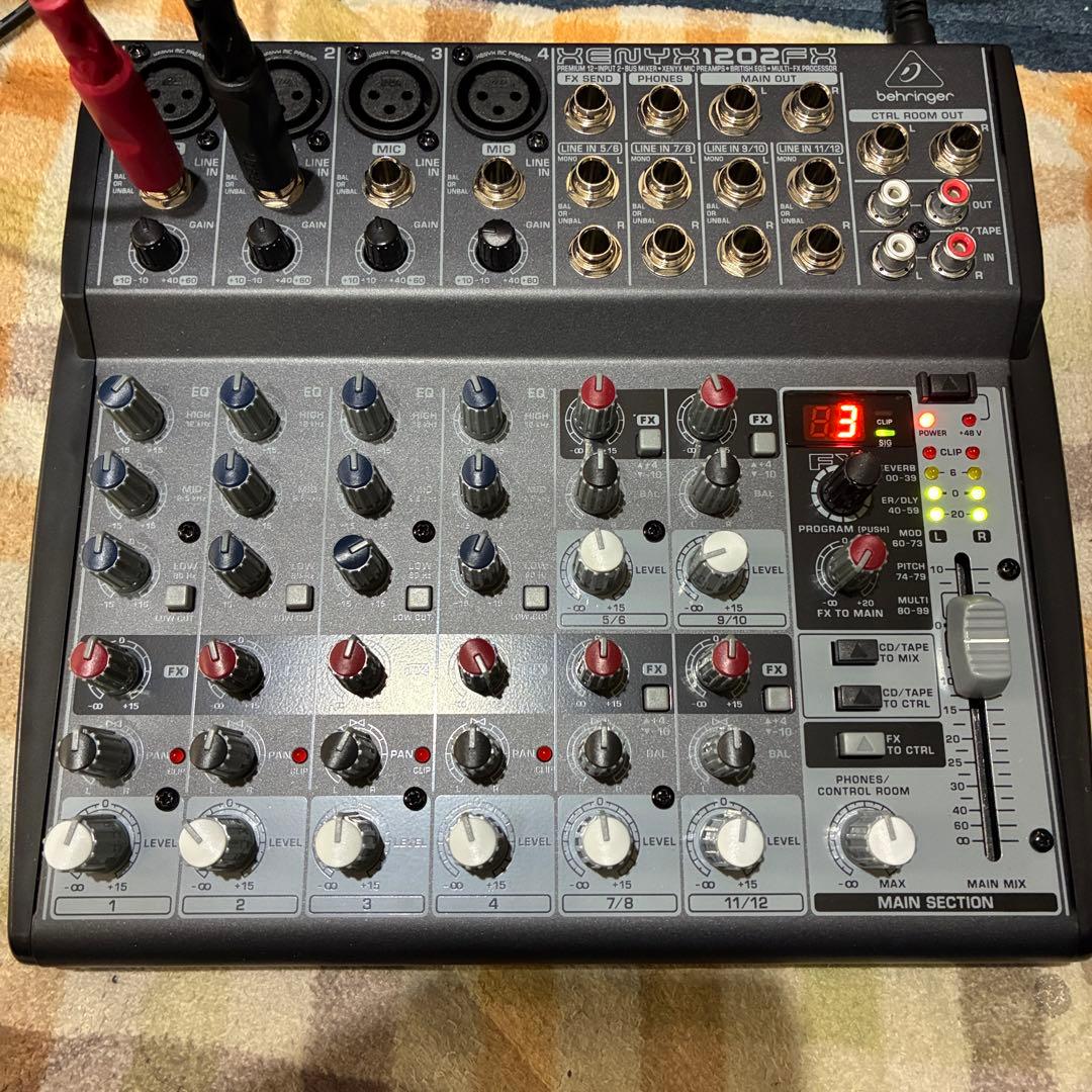 ほぼ新品　Behringer XENYX 1202FX アナログミキサー
