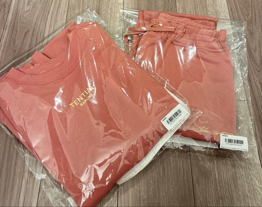 BAKUNE スウェット （志田千陽コラボ） TENTIAL パジャマ