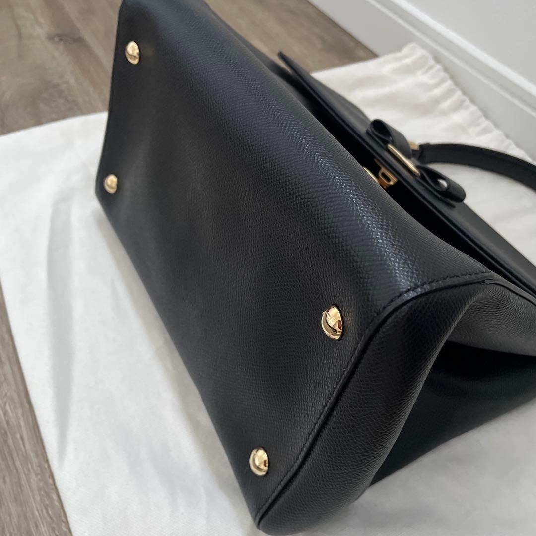 【新品同様】Ferragamo フェラガモ2Wayバッグ 黒