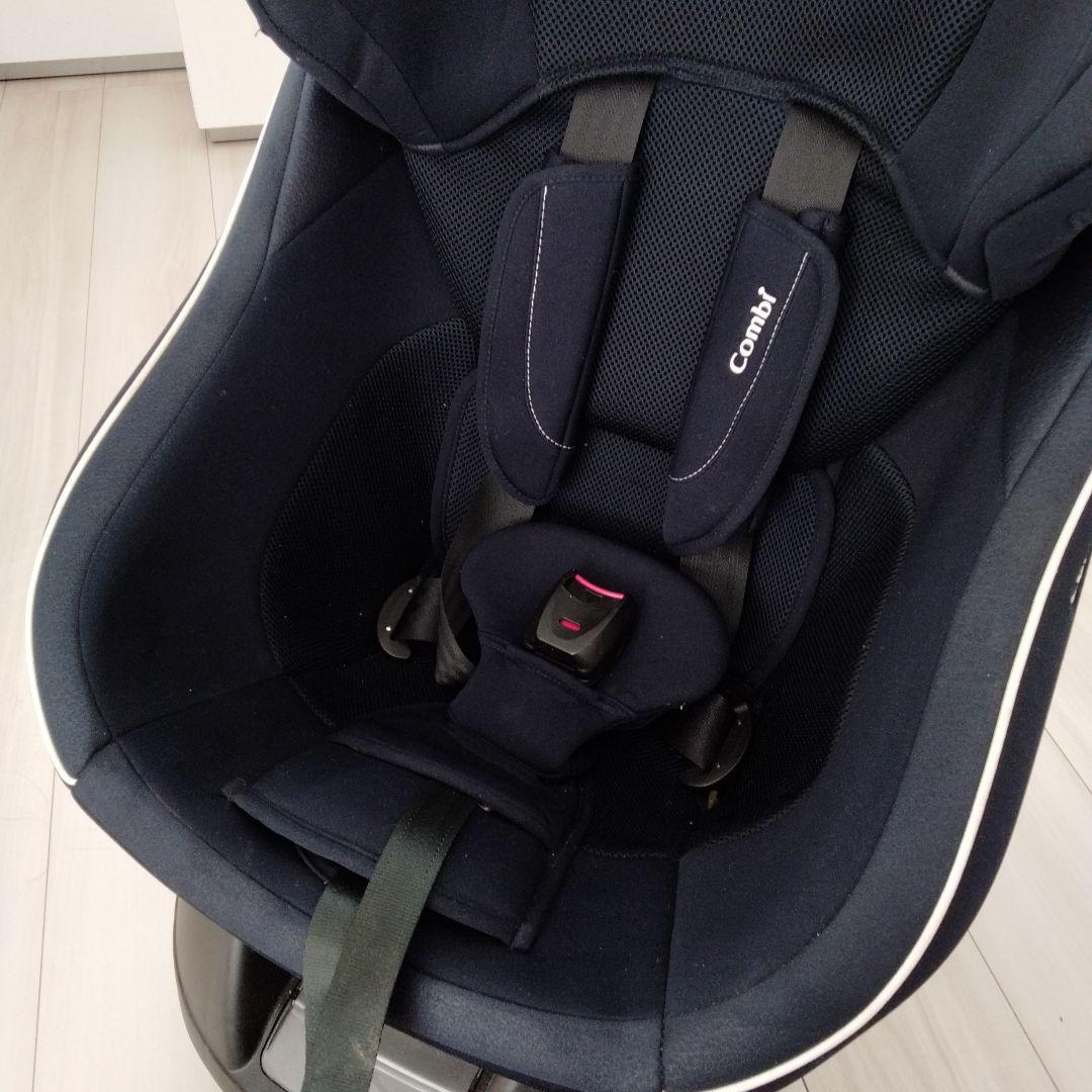 Combi クルムーヴスマートシリーズチャイルドシート ネイビーCombi