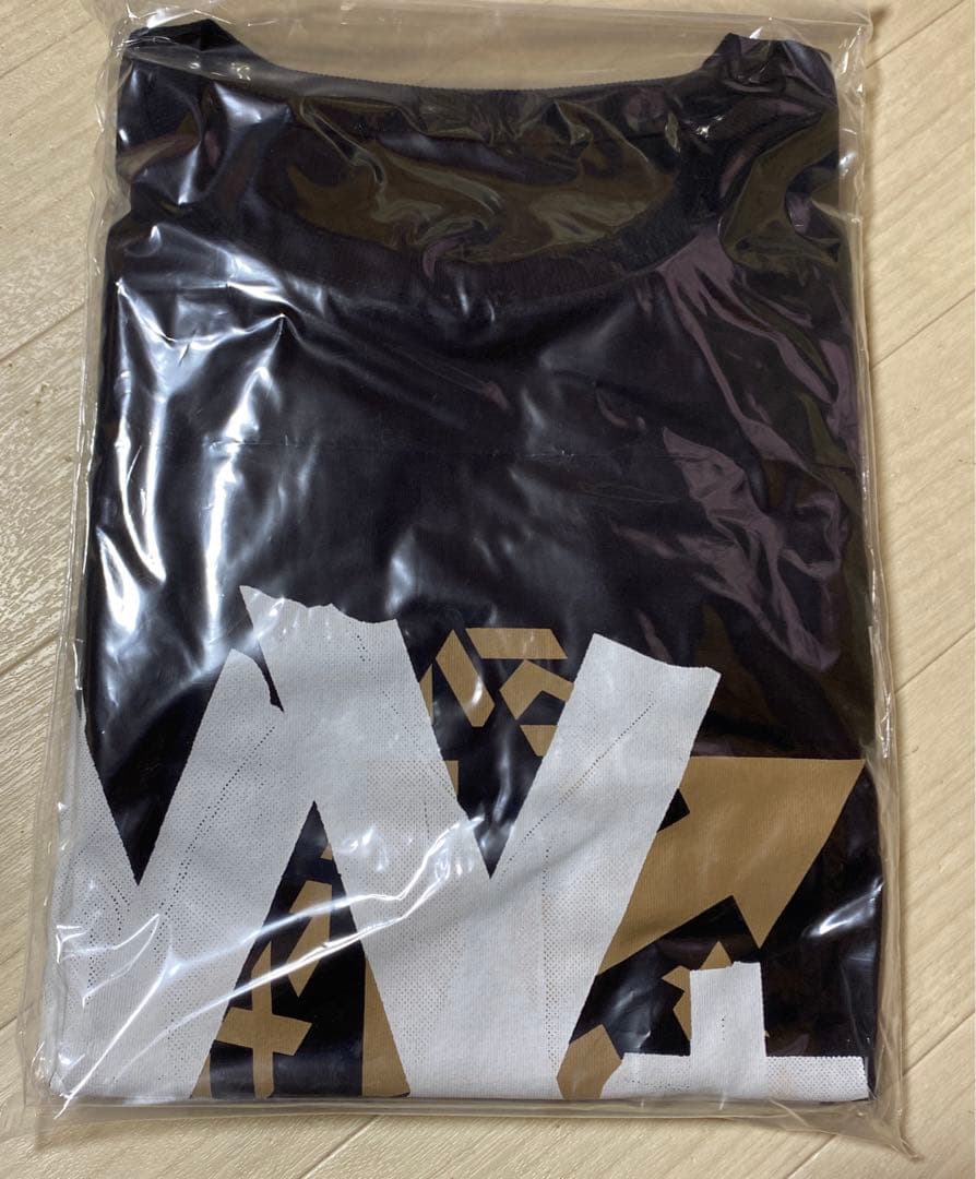 倖田來未 ロンT Lサイズ 未開封 - メルカリ