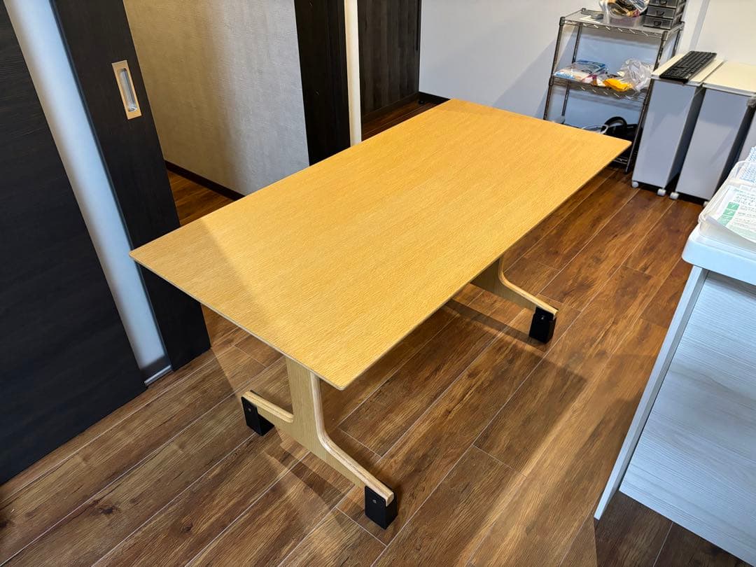 無印良品　リビングでもダイニングでもつかえるテーブル2
