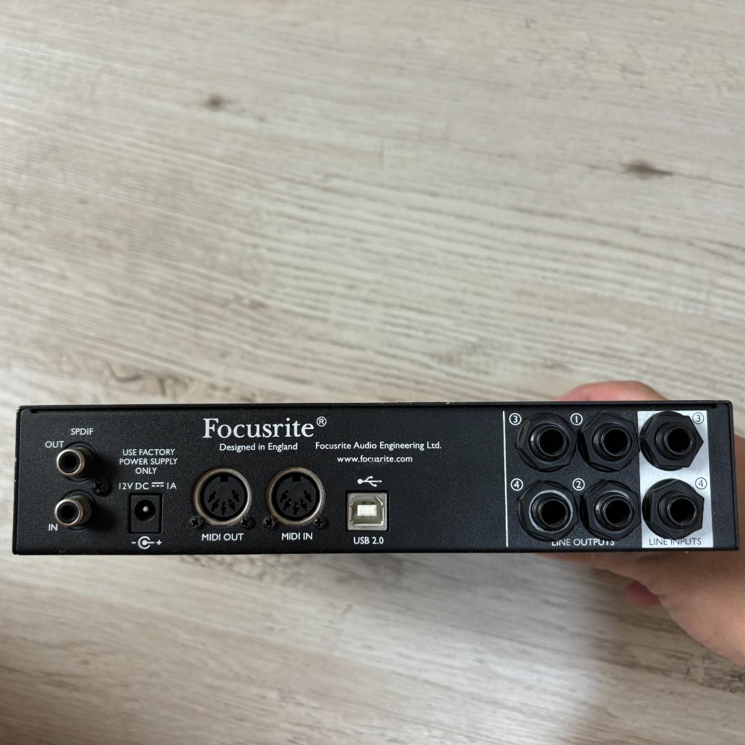 Focusrite Scarlett 18i6 フォーカスライト オーディオ