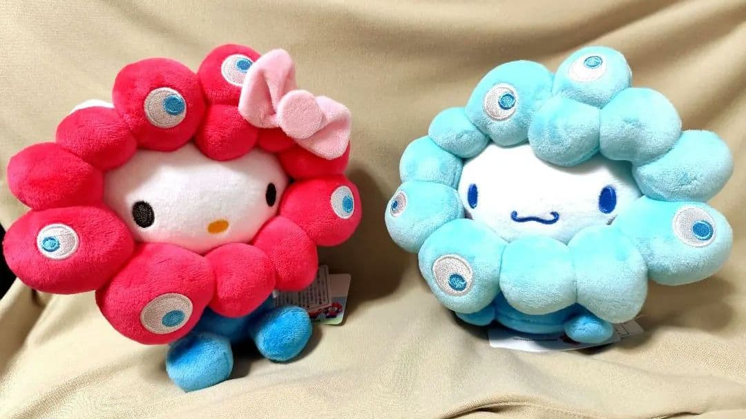 万博限定 ミャクミャク サンリオコラボ キティ，シナモンペアーセット Mサイズ