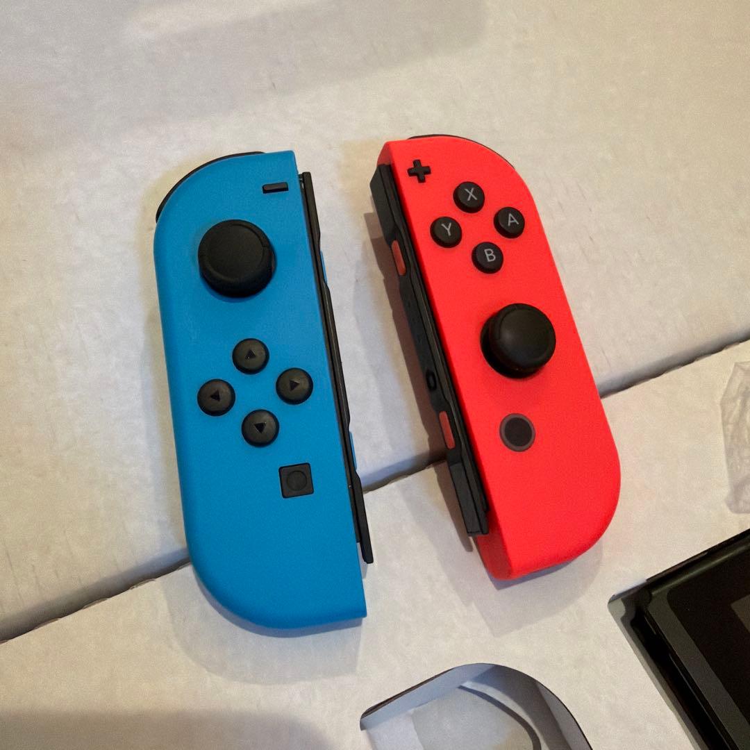 Nintendo Switch ネオンブルー/オレンジ