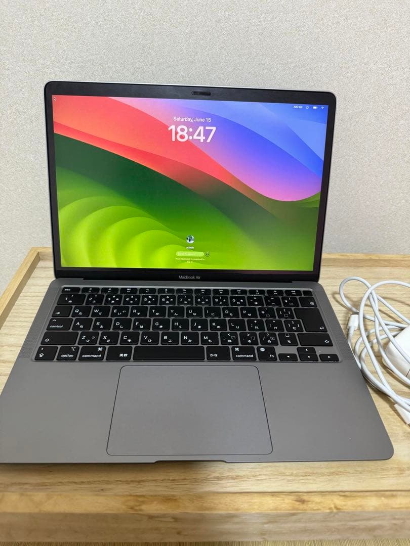 超美品] MacBook Air M1 (8GB 256GB SSD)