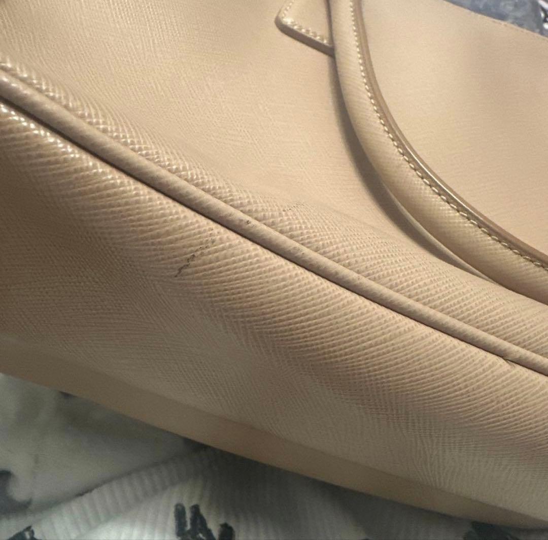 PRADA ガリレア サフィアーノ ミディアム ショルダー付き