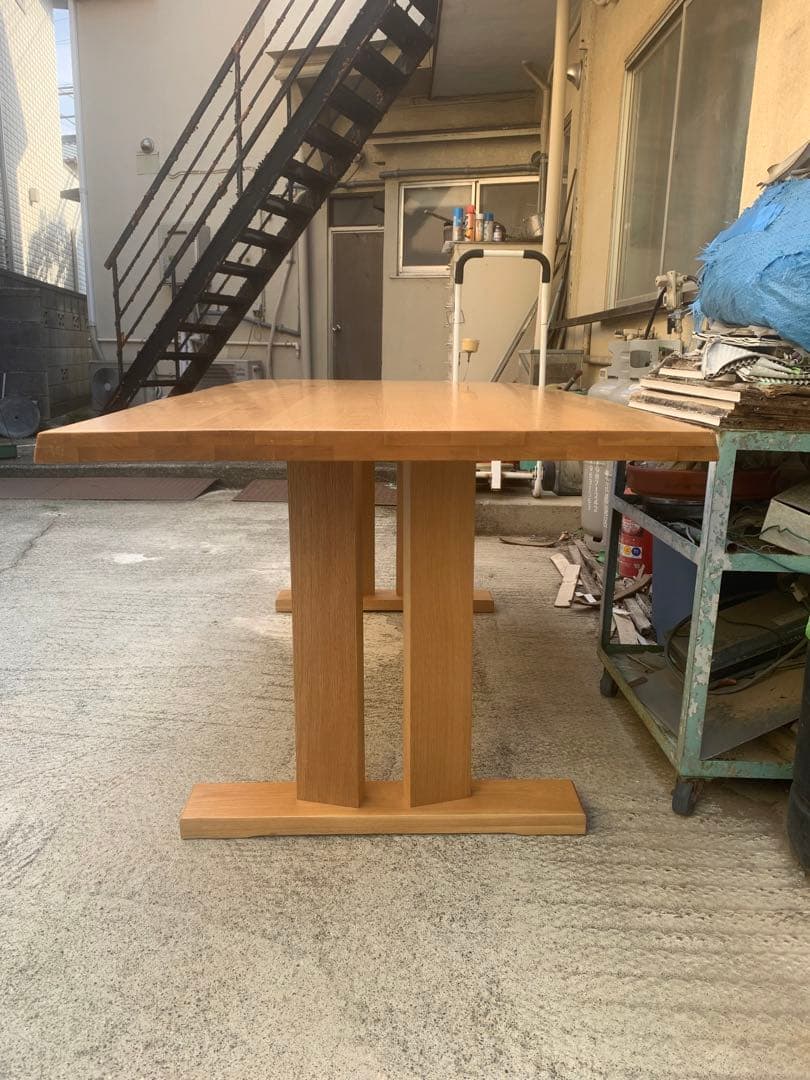 美品ダイニングテーブル 幅165cm タモ材 ウィドゥ・スタイル 食卓テーブル