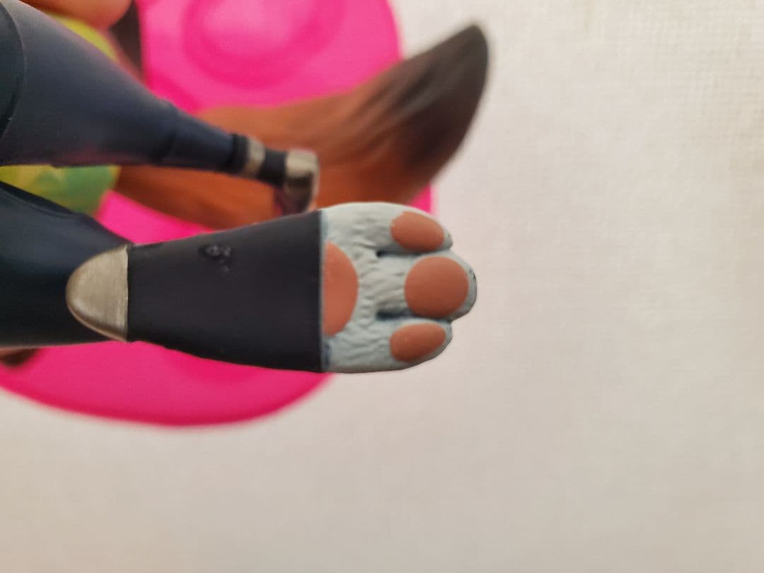 ズートピア　Happyくじ　A賞　ニック&ジュディセルフィーフィギュア