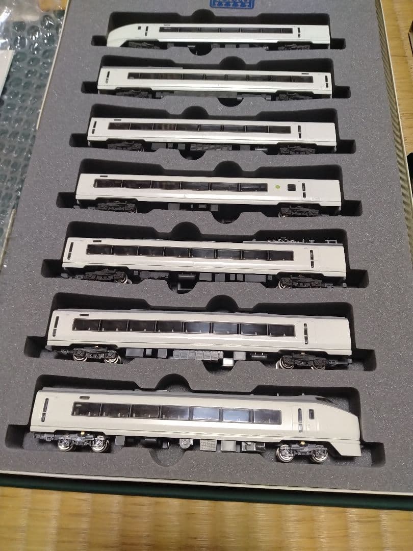 KATO 651系 スーパーひたち Nゲージ　10-164 交直両用特急形電車