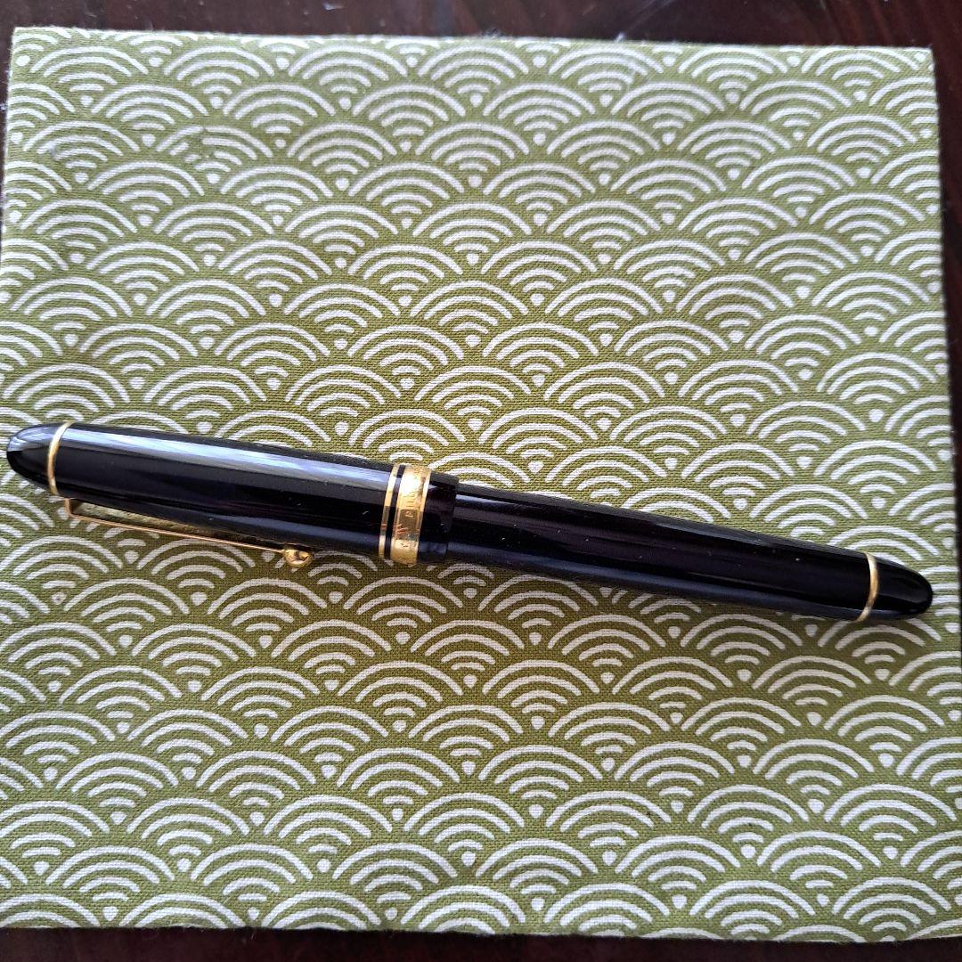 直筆サイン入り 福留光帆 卓上カレンダー 2025年 イベント限定生写真付き②