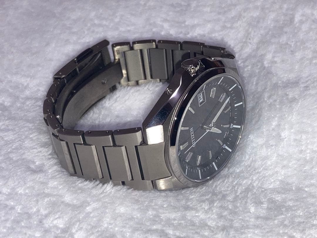 極美品　保証期間有　現行　CITIZEN ATTESA CB 電波　エコドライブ