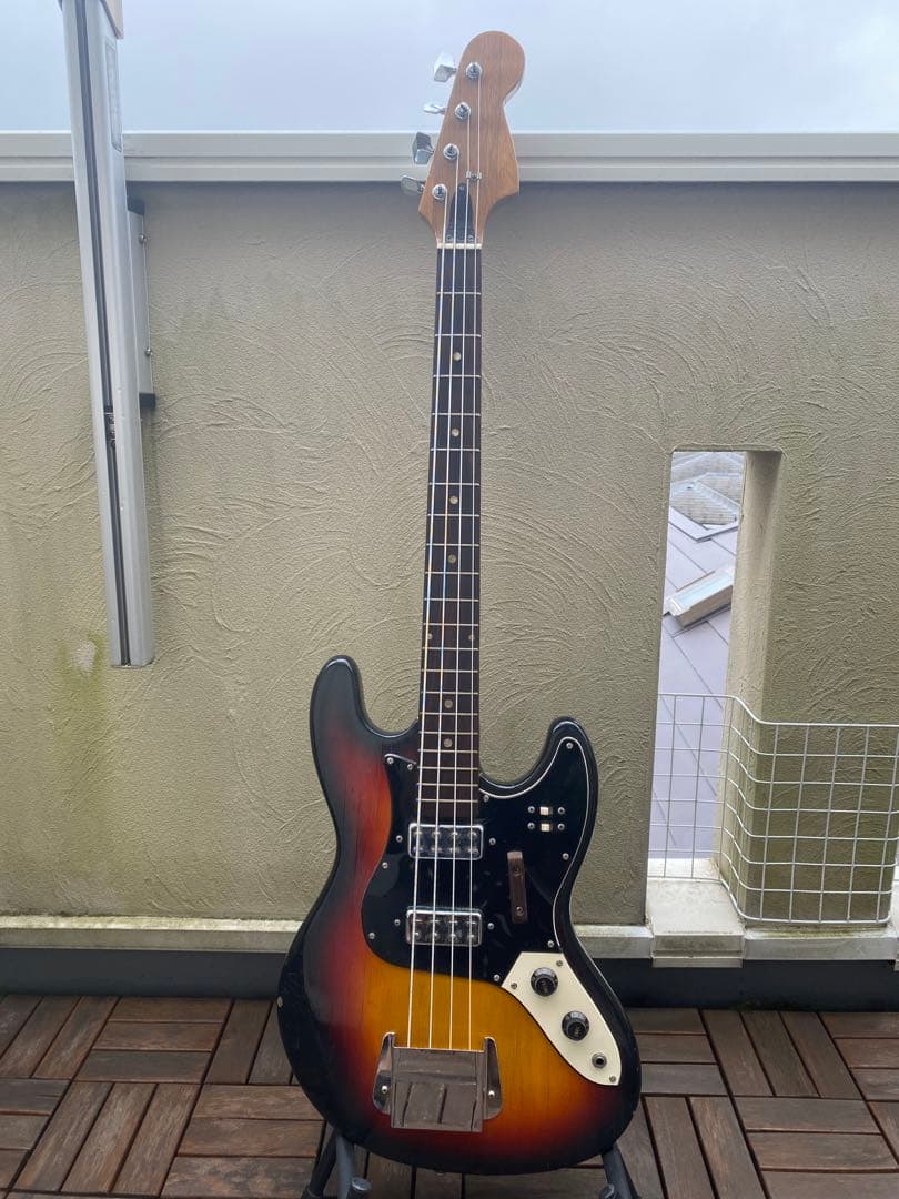 TRUMP ビザールエレキベース TRUMPのビザールベース・1 | 好きに勝手にいろんな楽器