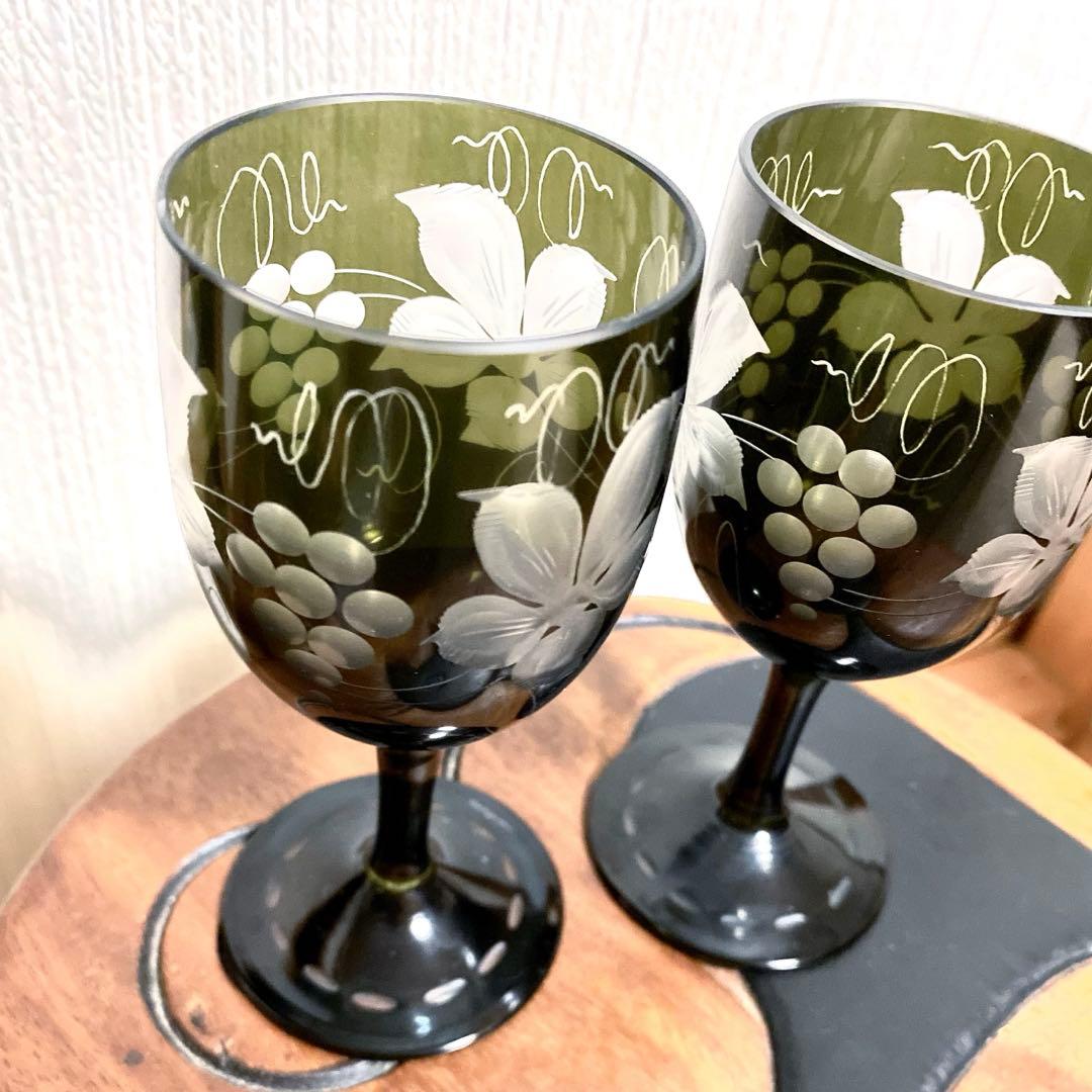 新品 ボヘミアグラス エーゲルマン ペアワイングラス ぶどう柄