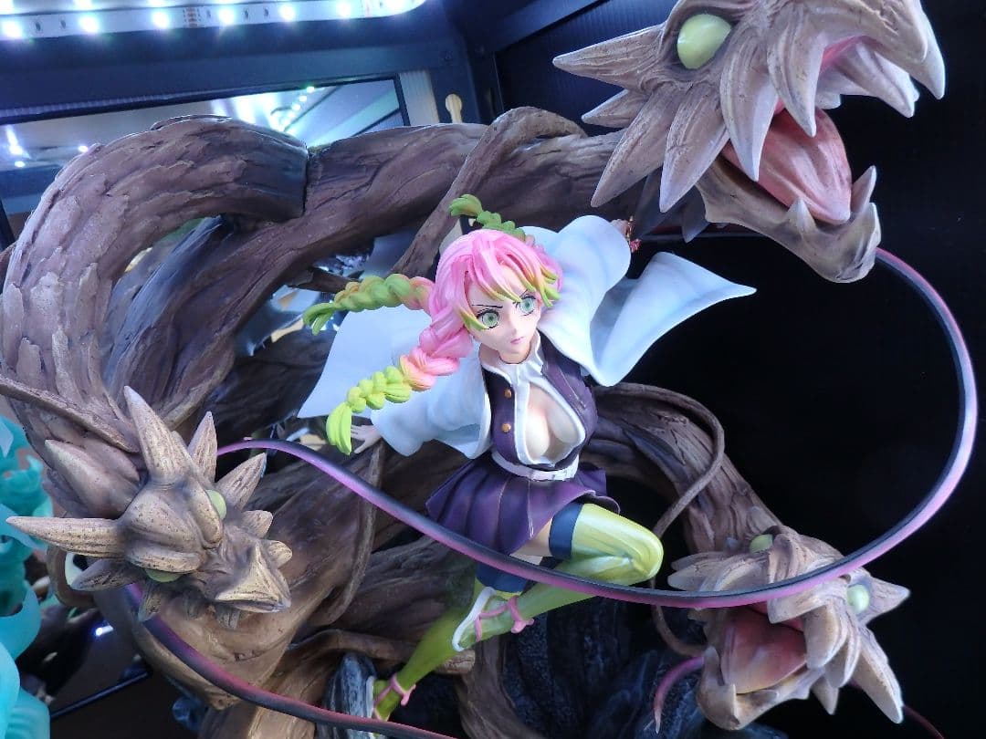 鬼滅の刃 　甘露寺蜜璃 恋柱 　フィギュア ガレージキット