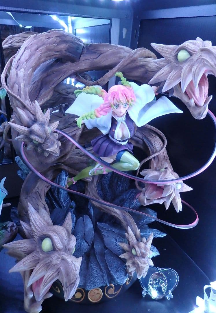 鬼滅の刃 　甘露寺蜜璃 恋柱 　フィギュア ガレージキット