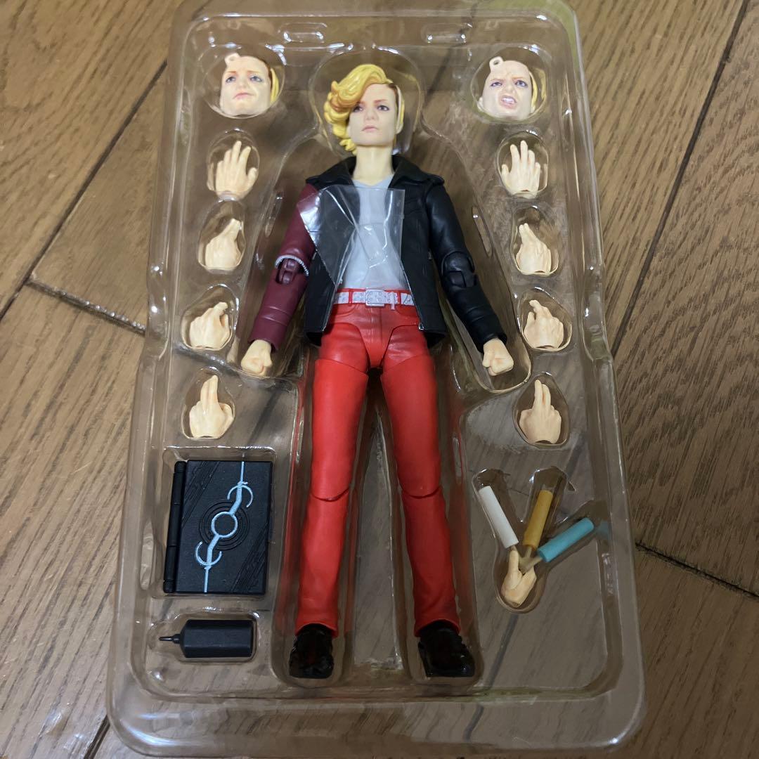 フィギュアーツ　真骨彫　アンク　人間態　仮面ライダー　オーズ　グリード　ガヴ