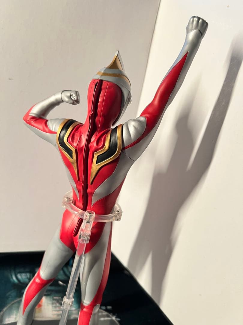 ULTRA NEW GENERATION ウルトラマンガイア (V2)