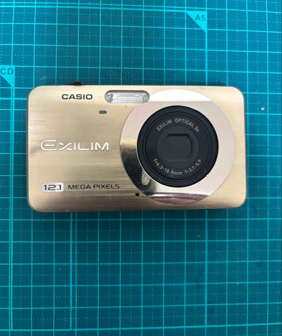CASIO EXILIM EX-Z90 デジカメ ゴールド ジャンク - メルカリ