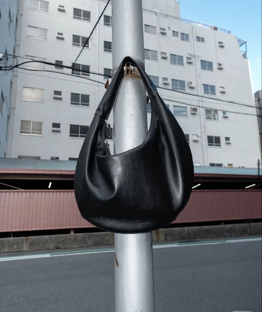 【新品未使用】OHOTORO Waning Moon Leather Bag