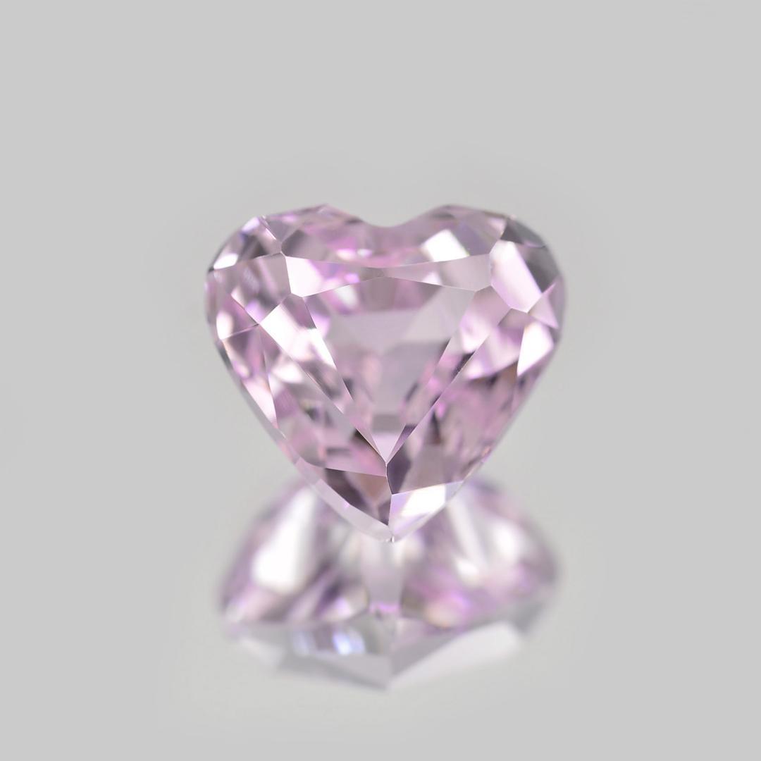 ソ付 クンツァイト 2.997ct ハートシェイプ