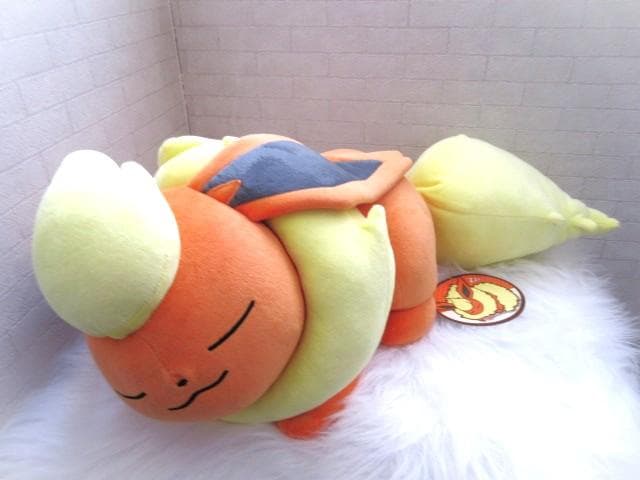 新品タグ付☆すやすやブースター 「ポケットモンスター」 ポケモンセンター限定