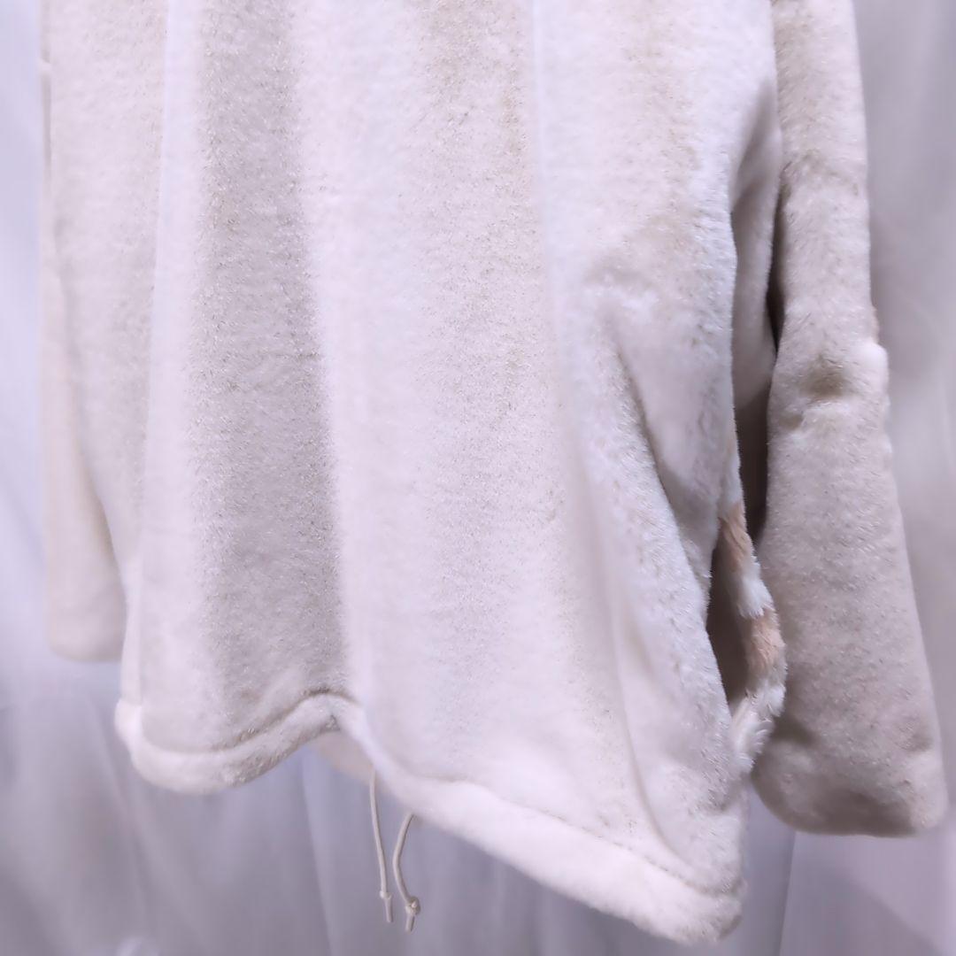 【大きめ】adidas フェイクファージャケット ビッグロゴ ホワイト 2XO