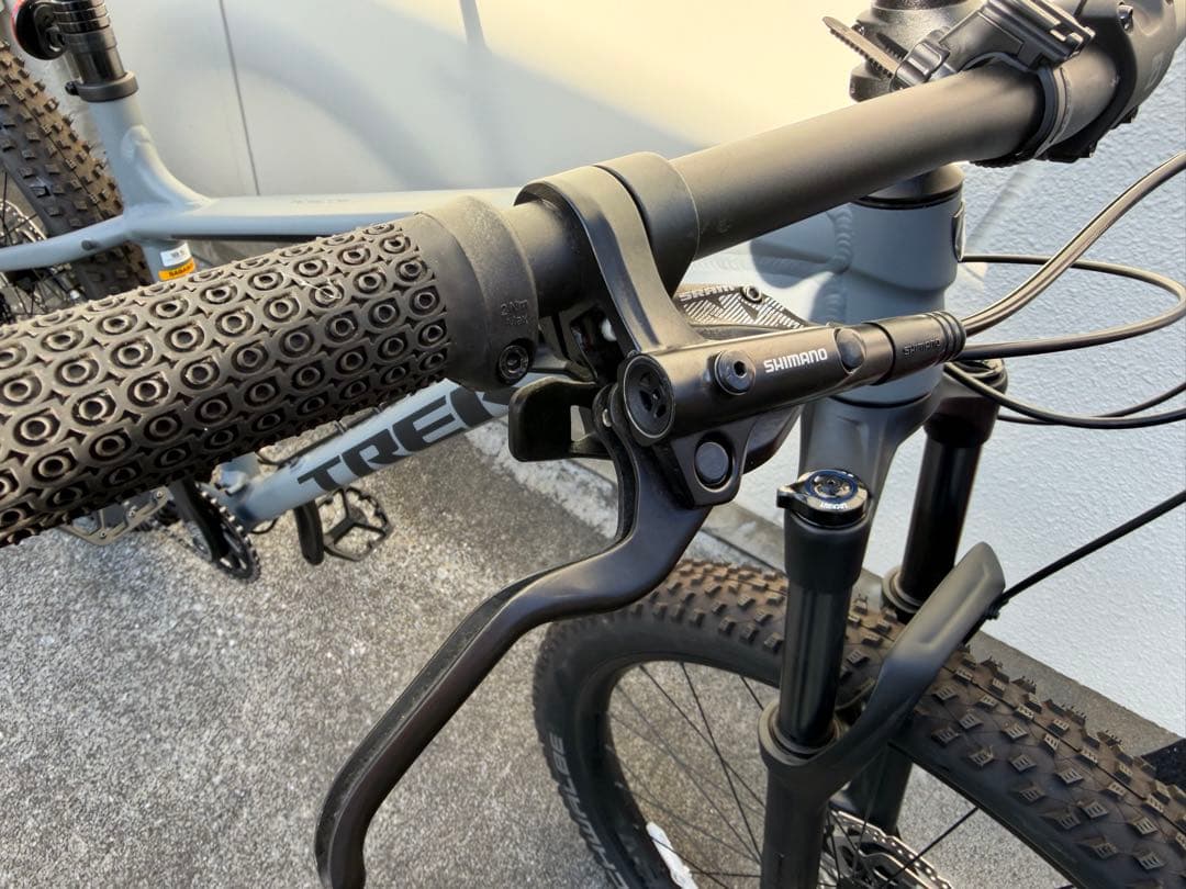 Trek ROSCOE8 27.5インチ マウンテンバイク