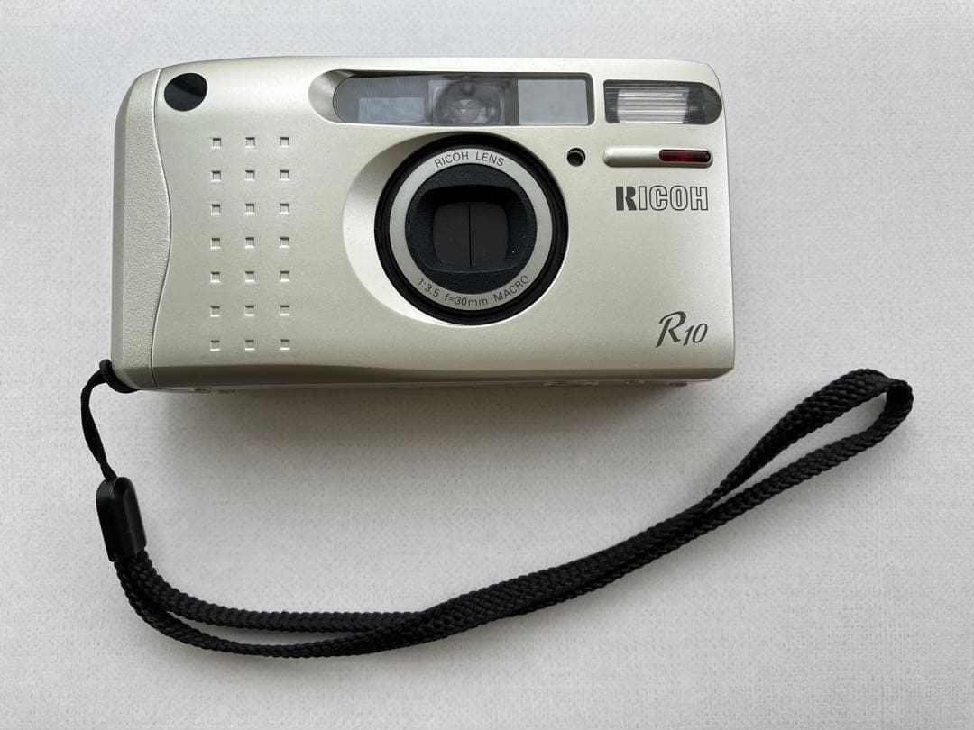 リコー Ricoh R10 コンパクトフィルムカメラ