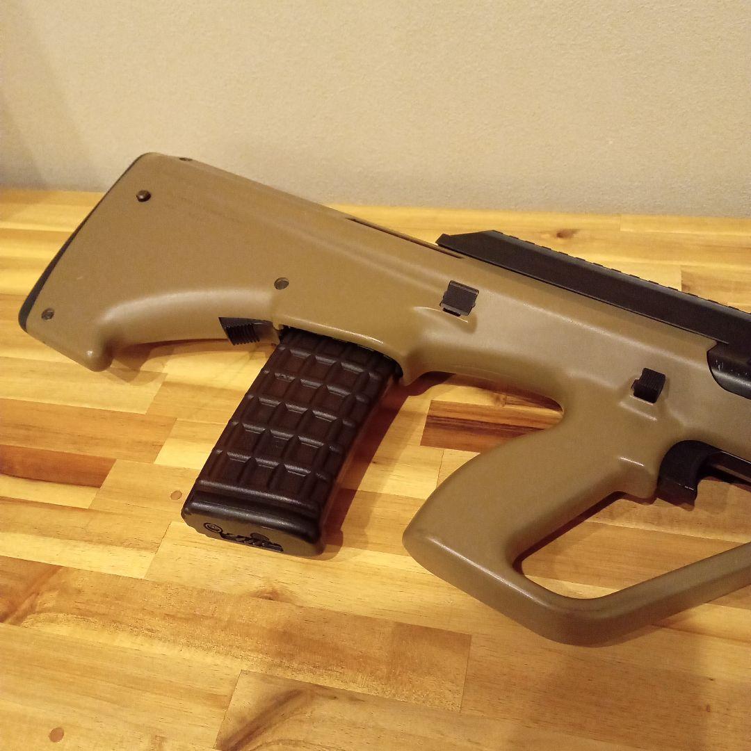 東京マルイ　電動ガン　ステアーHCタンカラー　　ジャンク品