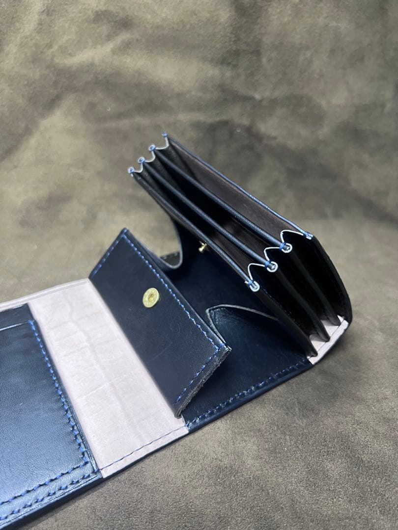 エムピウ ミッレフォッリエ　同型　革財布　クロコダイル型押しレザー