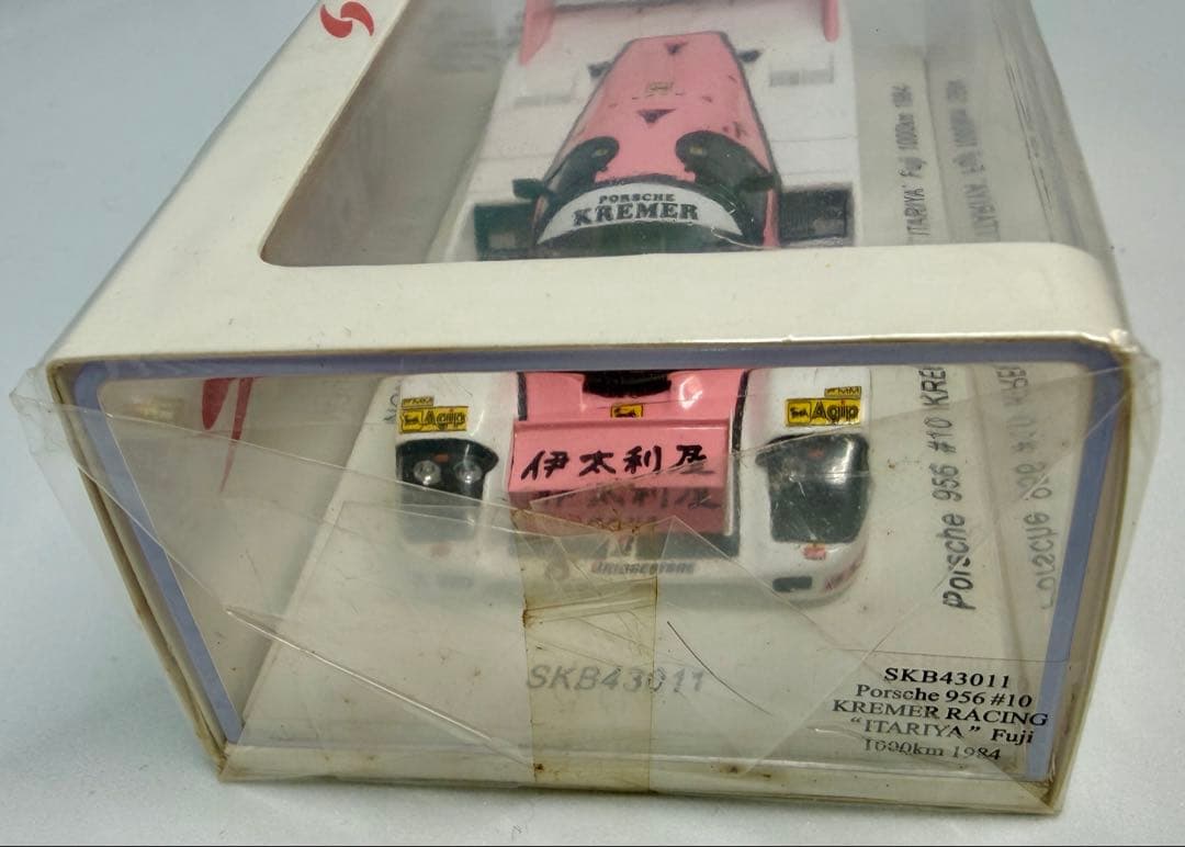 スパーク 1/43 ポルシェ 956 伊太利屋 富士1000km 1984
