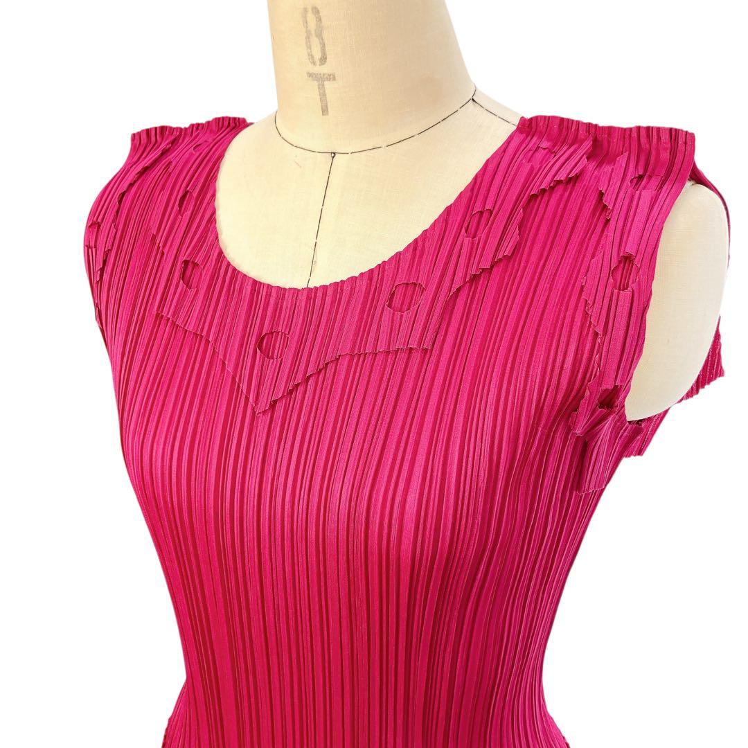 マカ50 超美品 プリーツプリーズ デザインタンクトップ サイズ3