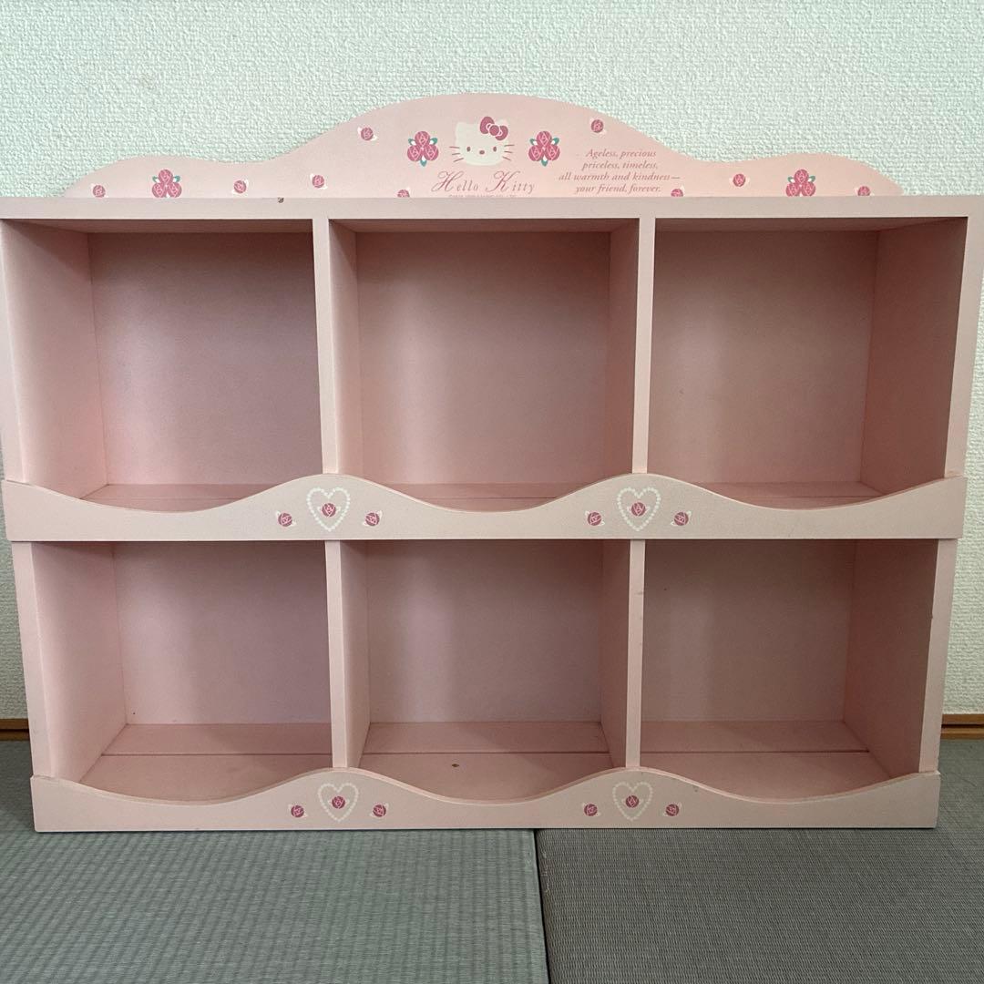 ハローキティ カップ&ソーサー6客セット収納棚付 バラ売り不可