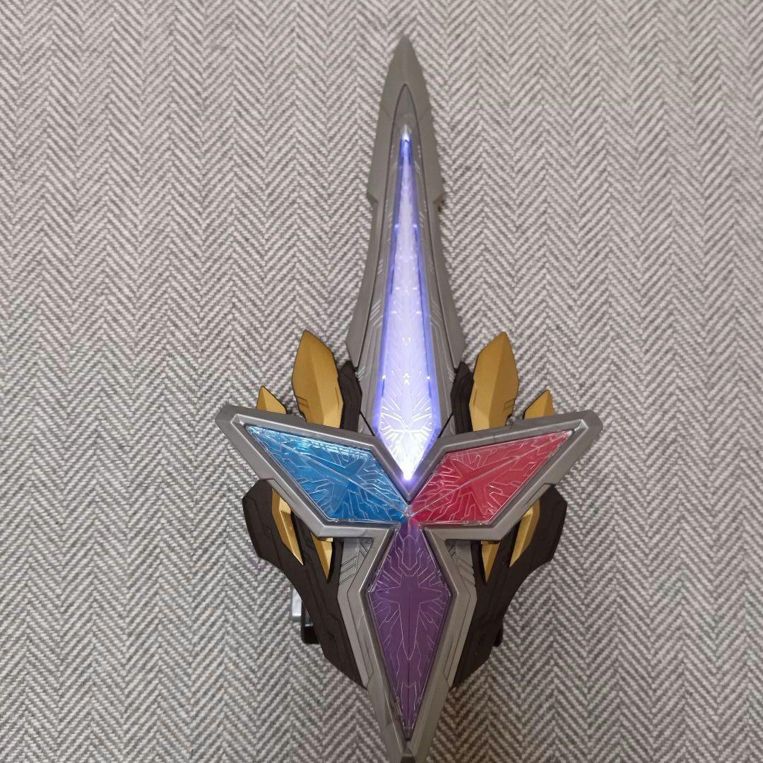ウルトラマントリガー ガッツスパークレンス グリッターブレード