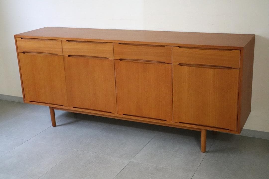 美品】サイドボード スクエア ウォールナット 大川家具