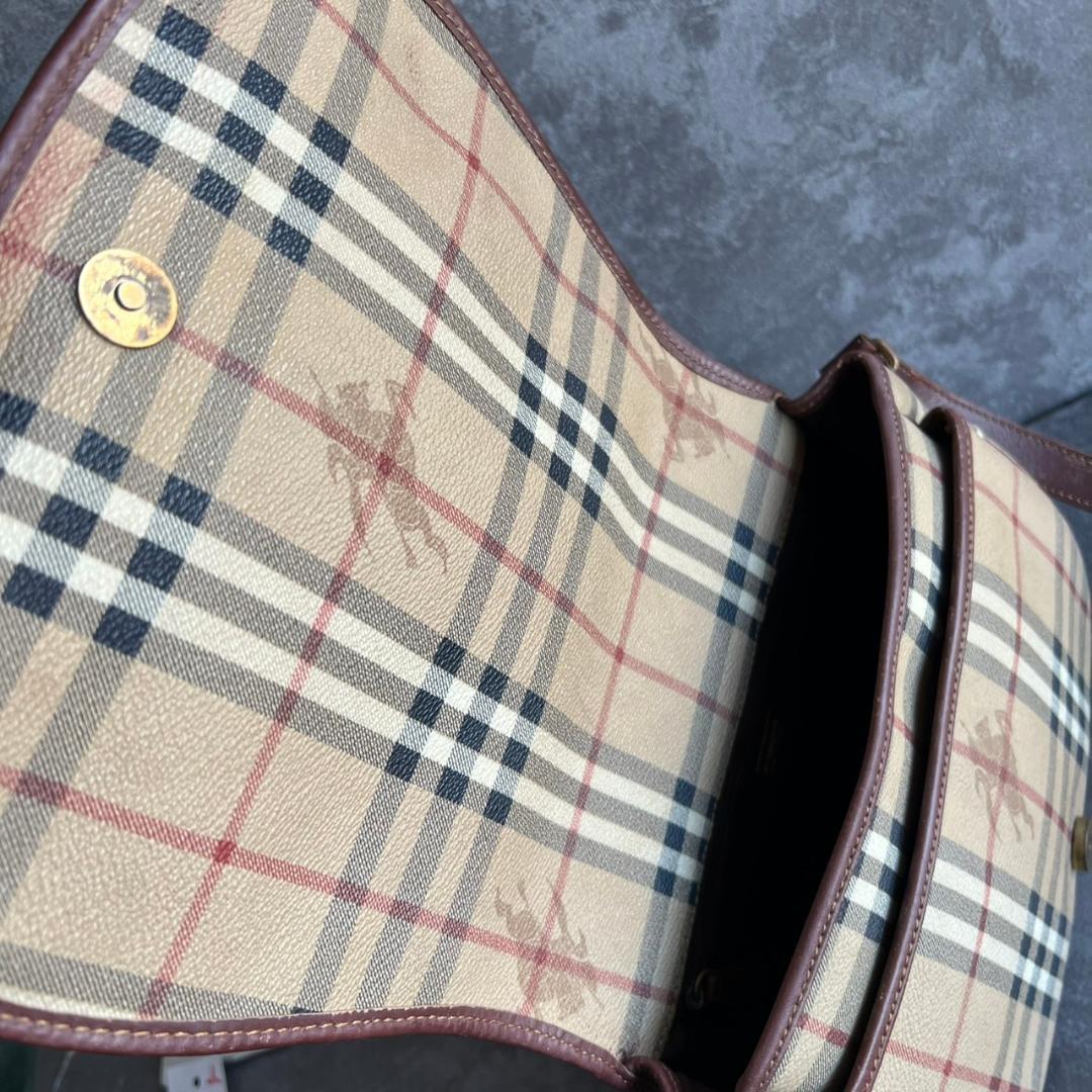 ⭐️BURBERRY⭐️バーバリー ノバチェック ショルダーバッグ