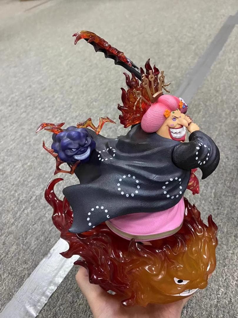 ワンピース ビッグ・マム シャーロット・リンリン ガレージキット