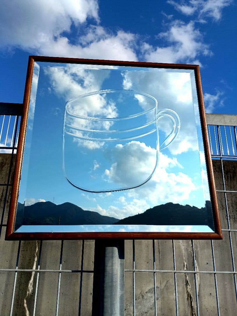 北欧　デザイナーズ　ウォールミラー　カットガラス　コーヒーカップ　モダン　チーク 北欧スウェーデン製チークトレイ/ARABIAヴィンテージカップ｜北欧食器