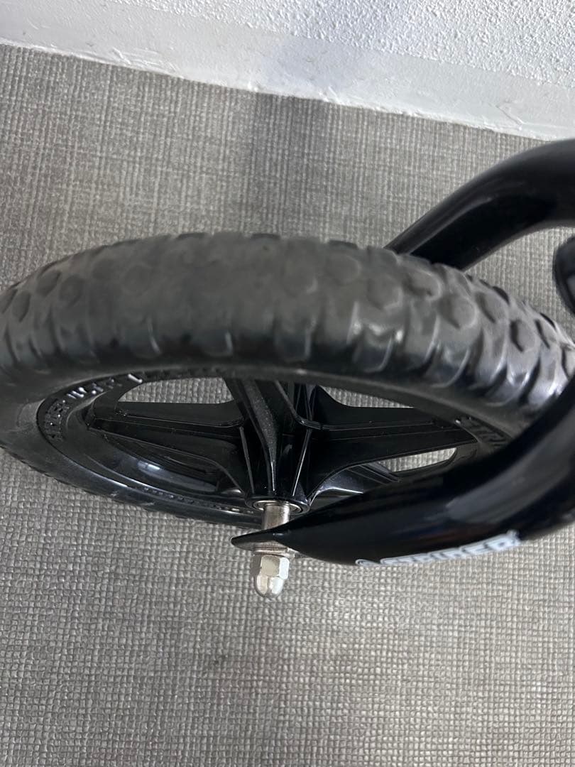 ストライダー　12インチ