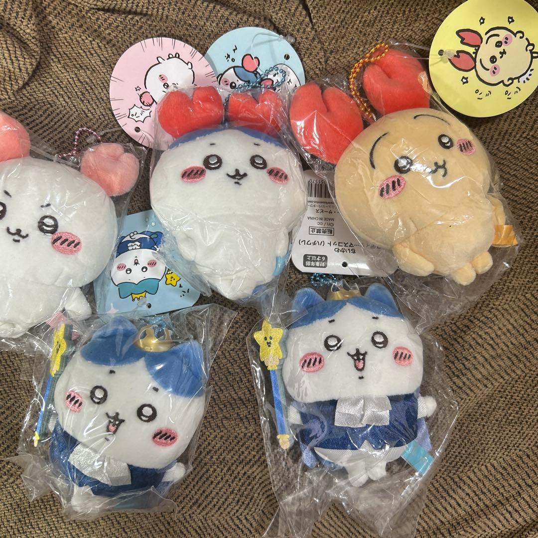 ５個　ちいかわ　カニなちいかわ　カニなハチワレ　ロブスターなうさぎ　マスコット