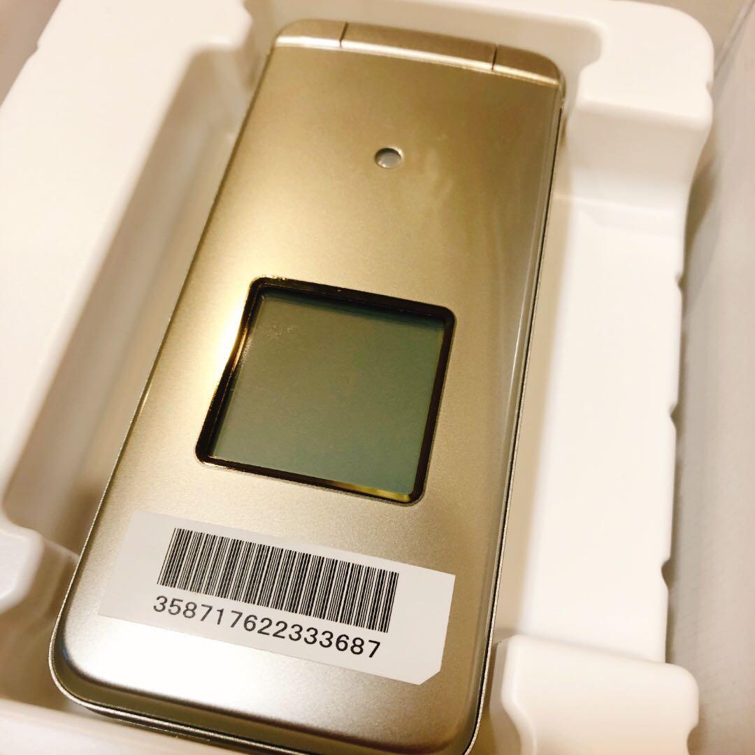 au かんたんケータイライト KYF43 シャンパンゴールド D1005