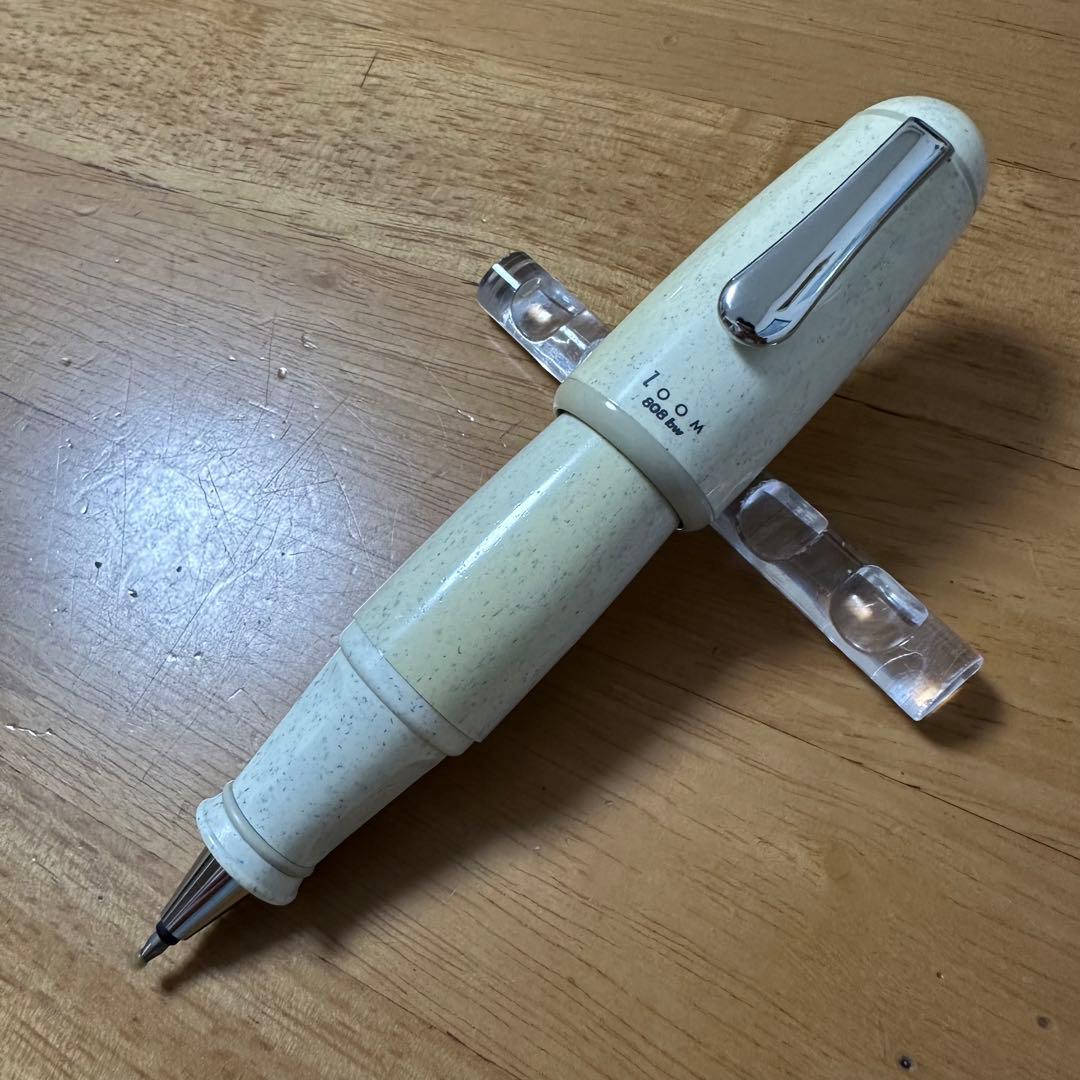 新品 廃盤 TOMBOW トンボ ZOOM 808 bw ボールペン エッグ - メルカリ