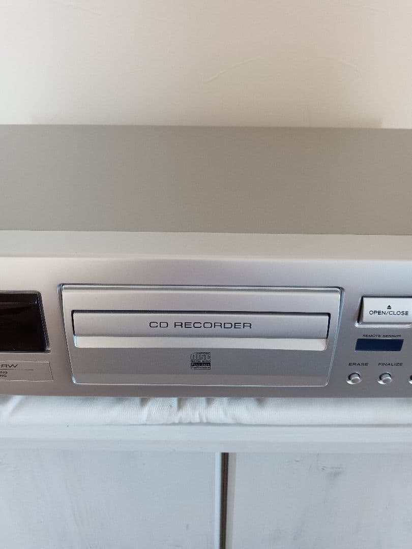 《動作品・美品》CDレコーダー　TEAC　CD-RW880