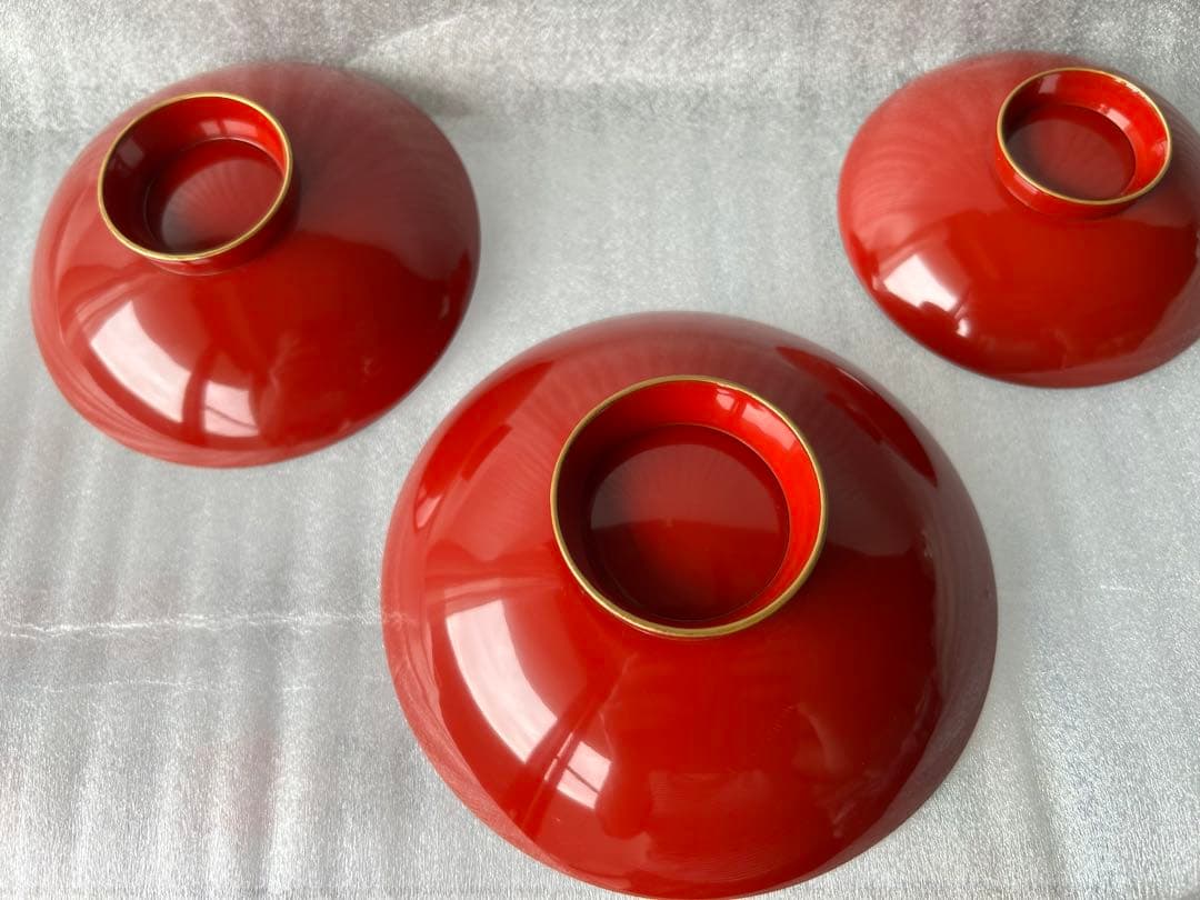 五.七桐紋蒔絵杯　朱盃漆器金蒔絵　宮内省御用品金銀木盃賞牌