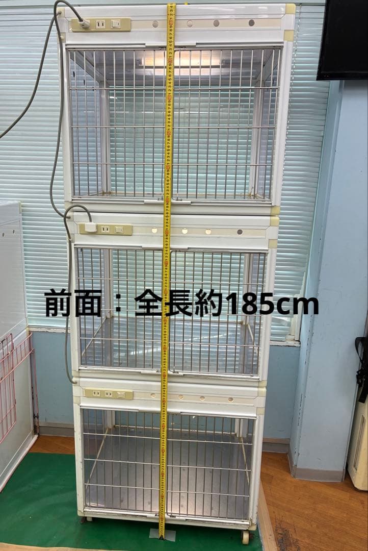 GB PRO （受注生産）ペットマンション 3面クリアフィックス窓3段 犬用品