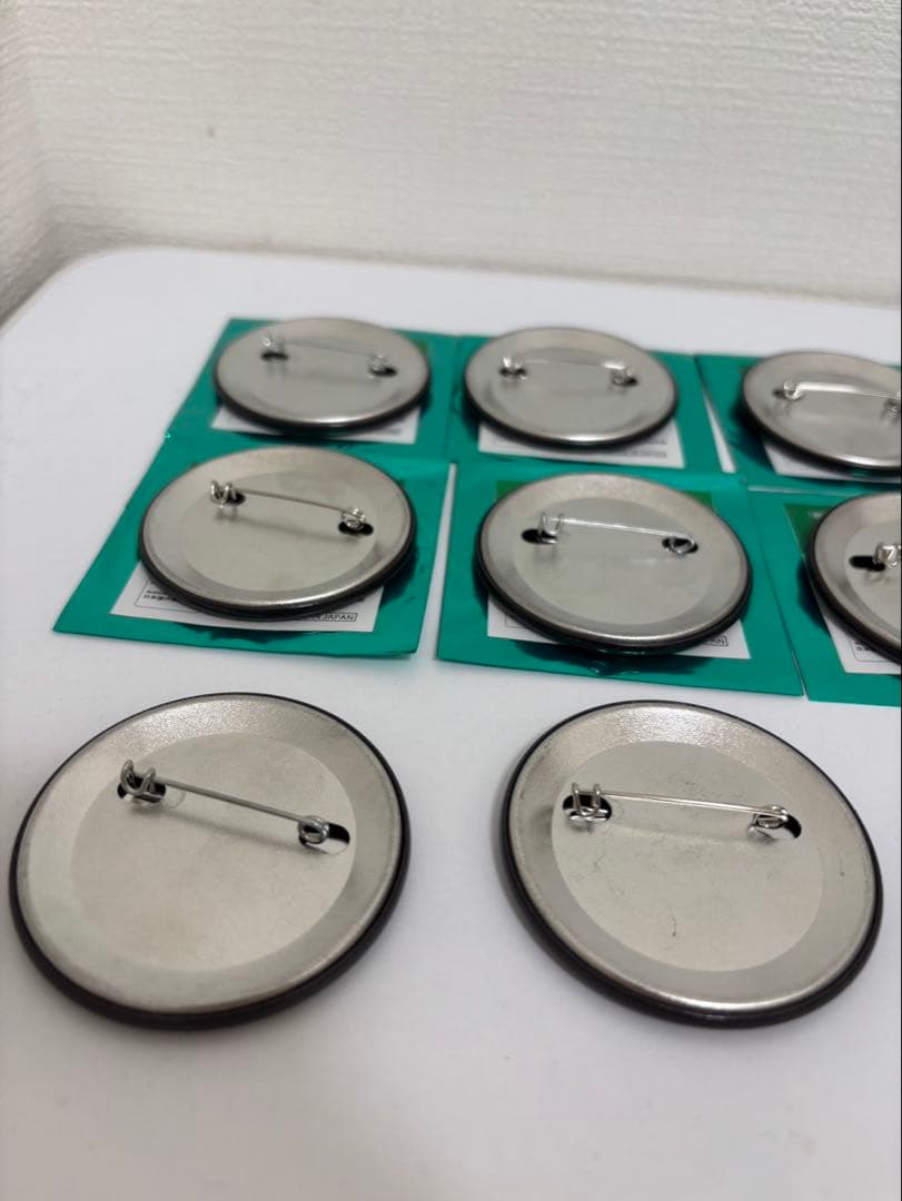 鬼滅の刃 我妻善逸 眼差し缶バッジ 12個+おまけセット