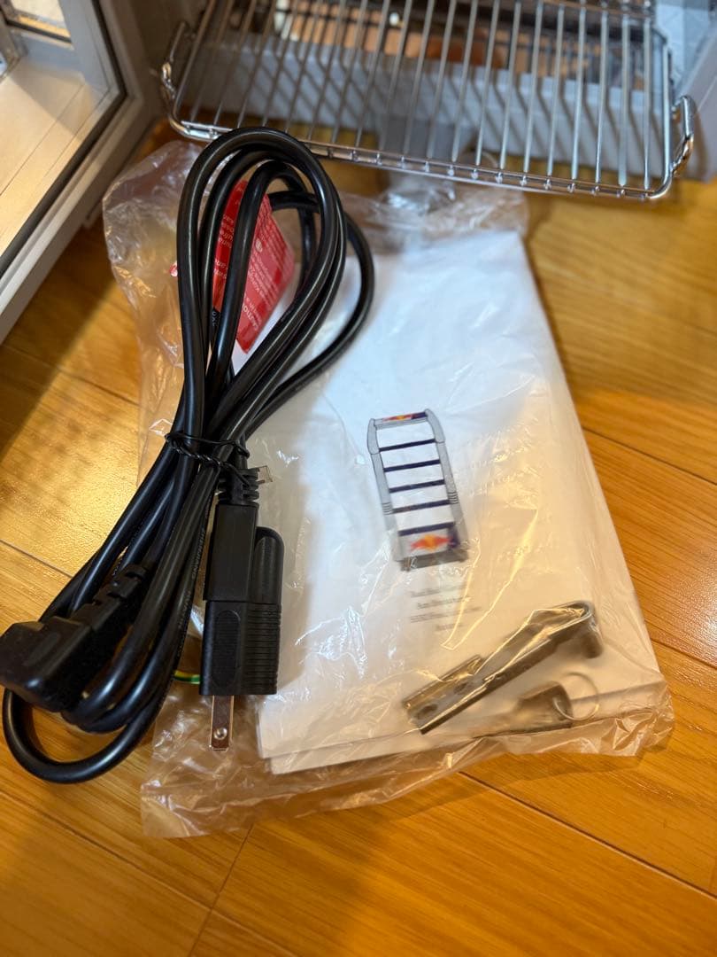 【未使用】Red Bullレッドブル小型冷蔵庫 限定非売品 ショーケース