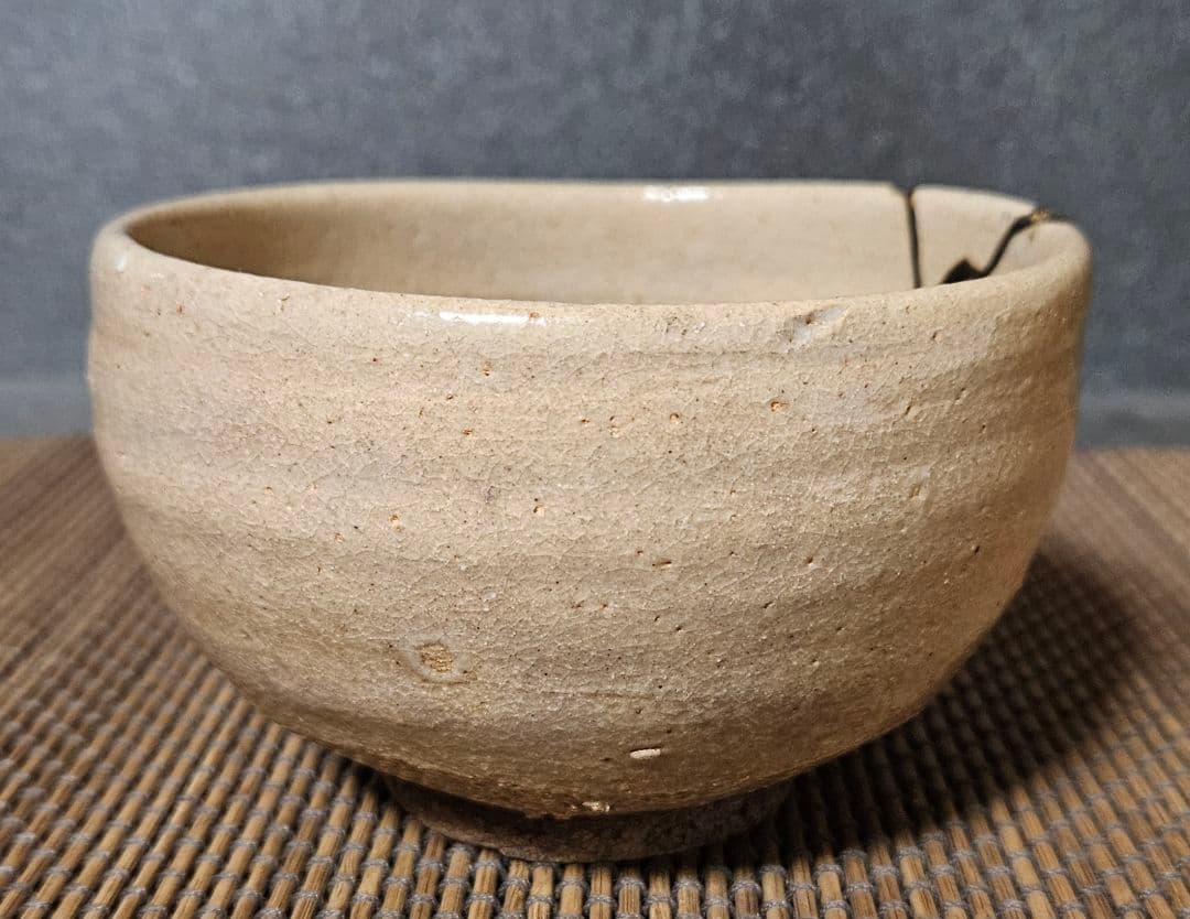 明治時代頃　古唐津　絵唐津　漆金彩絵付け　抹茶茶碗　茶道具　茶器　茶事　茶の湯